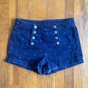 Women’s shorts